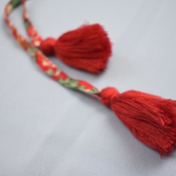 Maria & Kyndal's Woman's Sleeveless Red Floral Ruffle Mini-dress Size Small - Picture 4 of 9